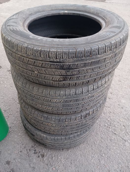 Шины Kumho 205/65R15 в хорошем состоянии на Chevrolet Cobalt Caddy
