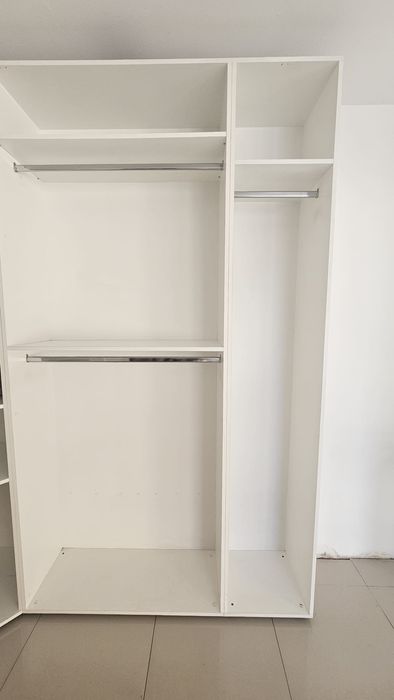 Mobilier magazin îmbrăcaminte pretabil dressing