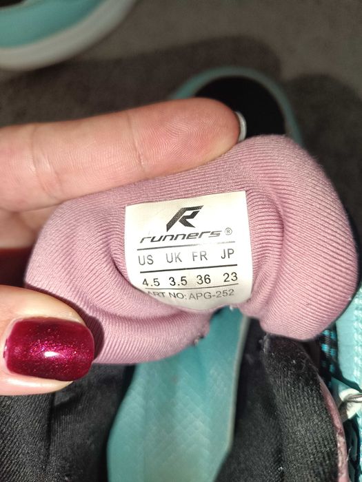 Маратонки Puma и Runners/APG