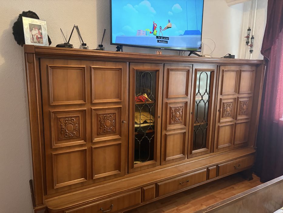 Mobila veche model deosebit