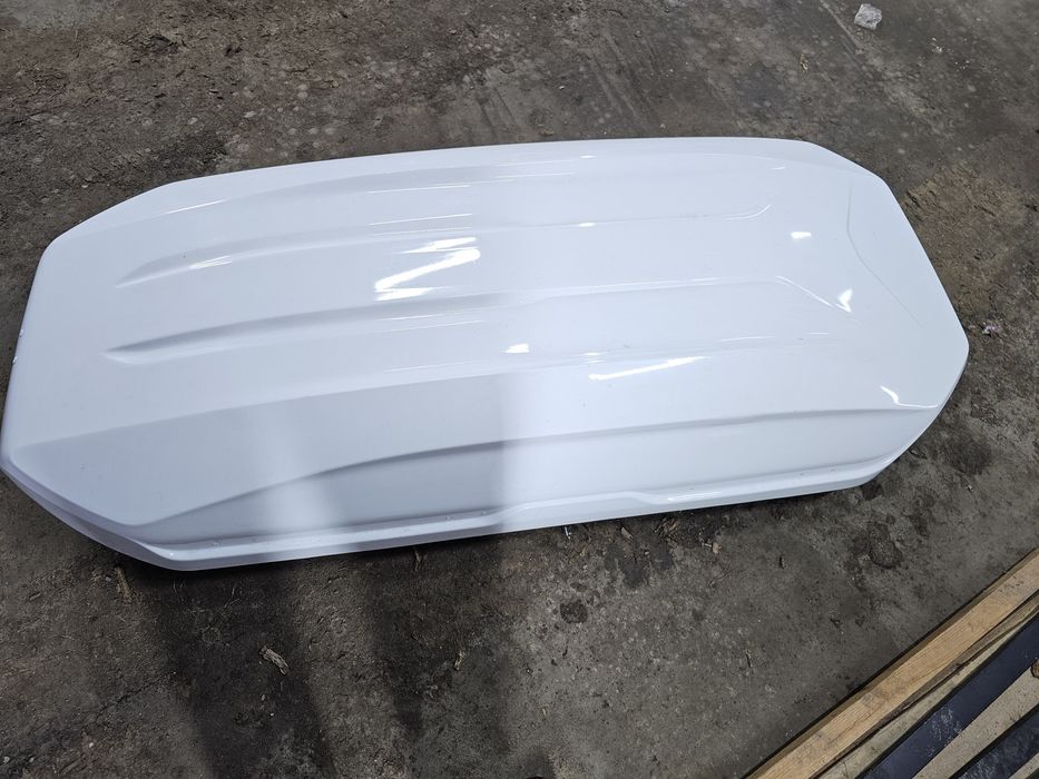 Продам автобокс Luxe