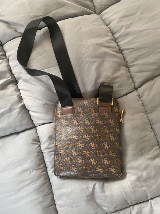 Чанта GUESS original