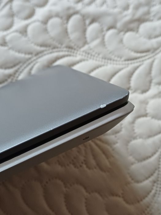 HP Pavilion x360 14” | Touchscreen | i5 | 8GB RAM | 256GB SSD