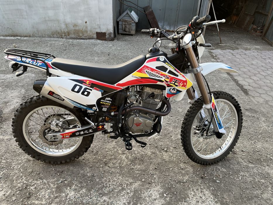 Эндуро 250 кубов