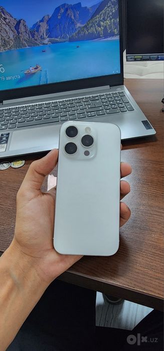 Iphone 15 pro oq holati idyal