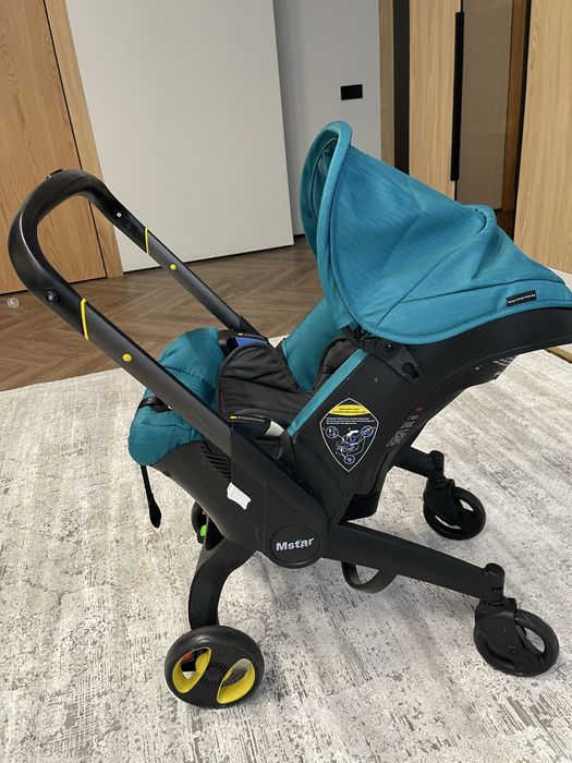 Продается коляска универсальная 2 в 1