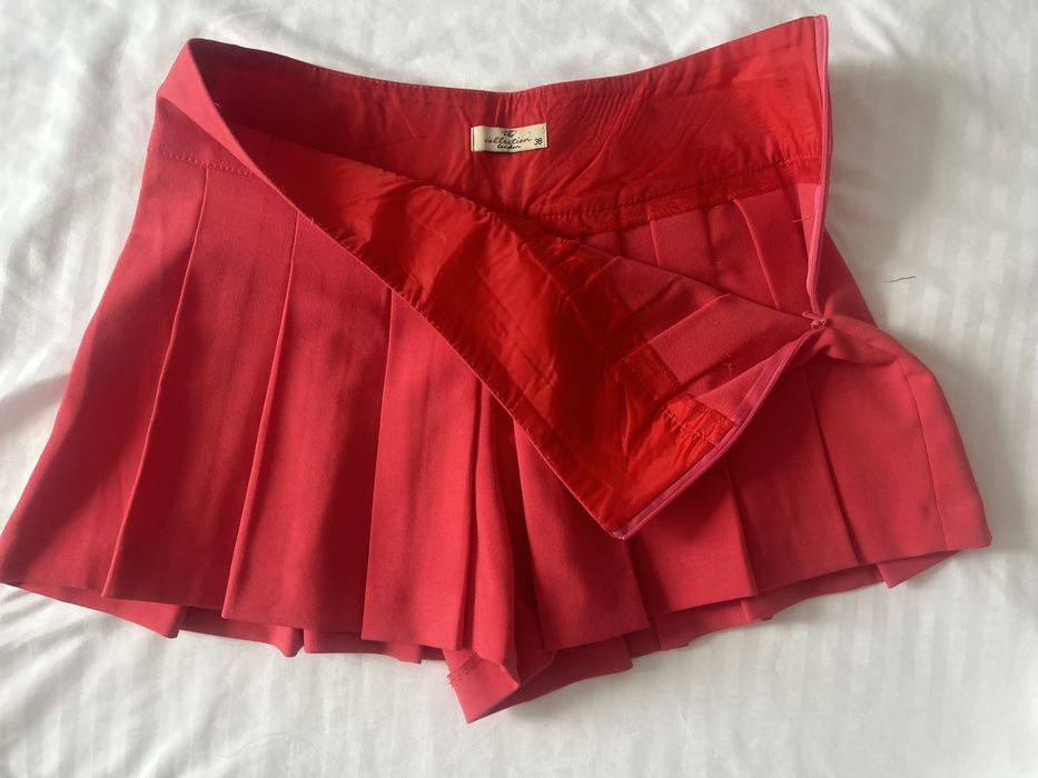Fusta pantalon cu pliuri 38