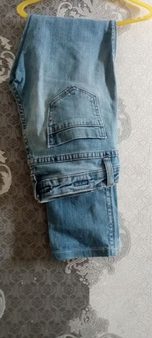 Джинсы для девушка