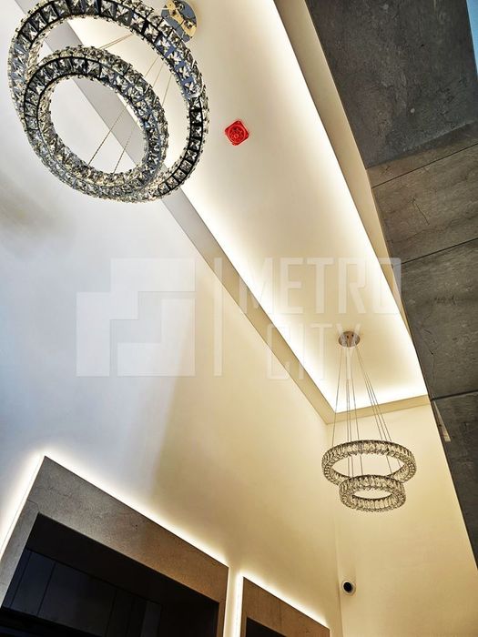 Продава се Тристаен апартамент в София, Хладилника - 130 кв.м за 3000 €/кв.м - Снимка #1