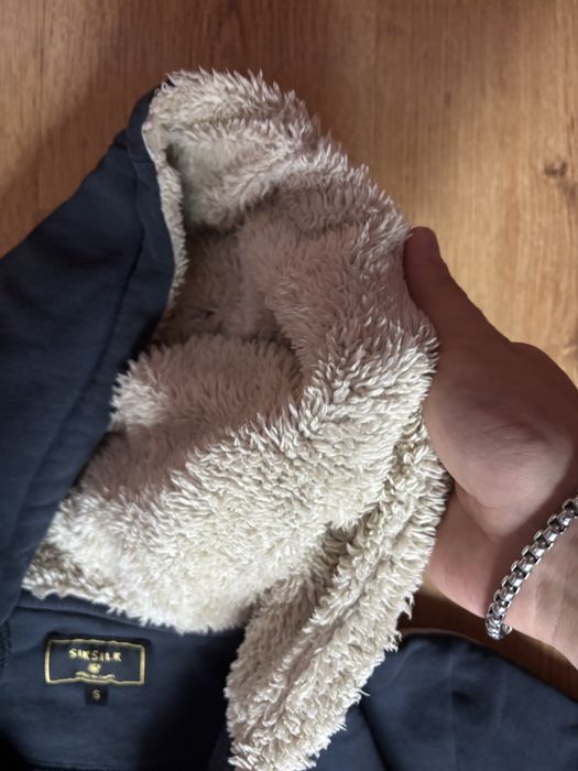 Siksilk суичър с пухена качулка