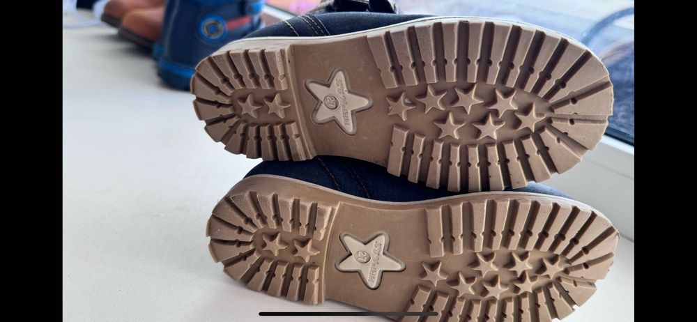 Ботинки детские демисезонные 24-27 р