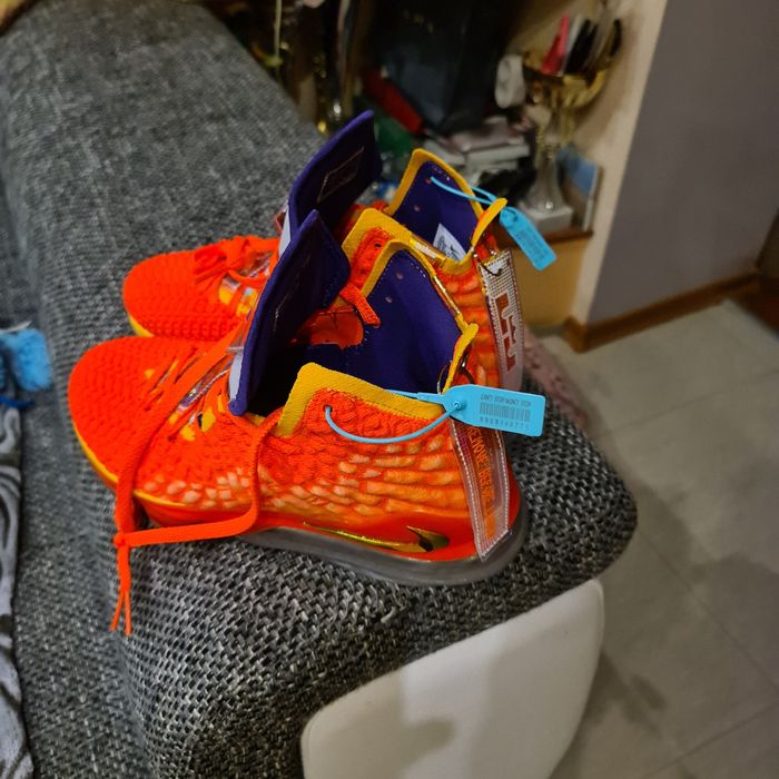 Nike lebron James