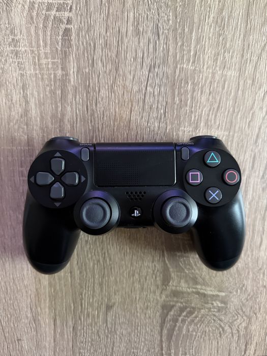 Controller / Maneta PS4 , perfect functionala