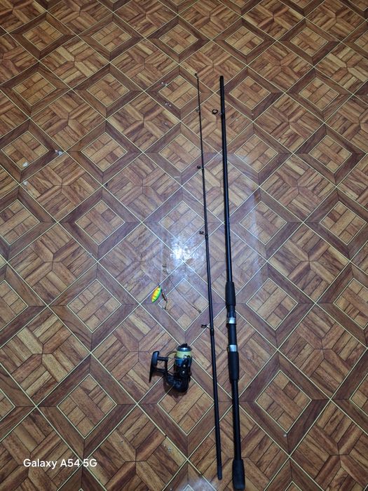 Продам спининг 5,18гр