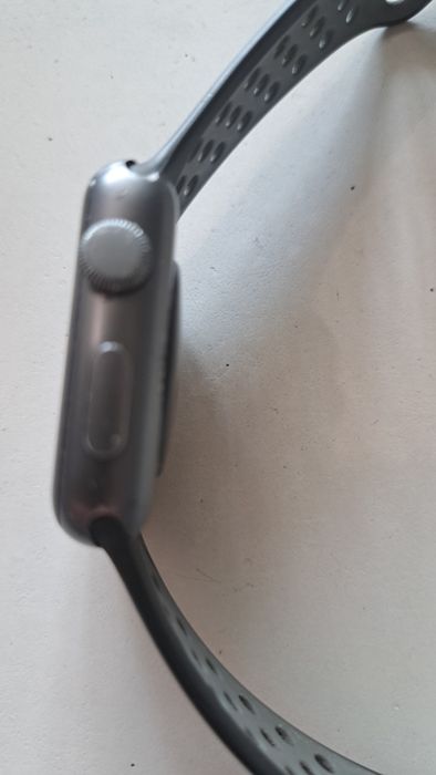 Продавам Apple Watc