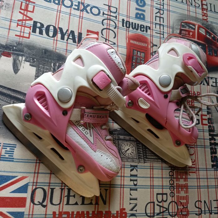 Продам коньки для девочки