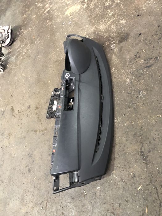 Табло бмв 1 е87 фейслифт ( tablo bmw e87 LCI )