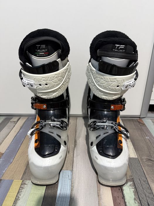 Clăpari Ski Dalbello Voodoo (Mărimea 26.5)