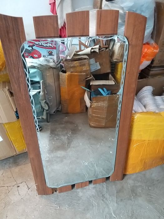 Зеркало для прихожей