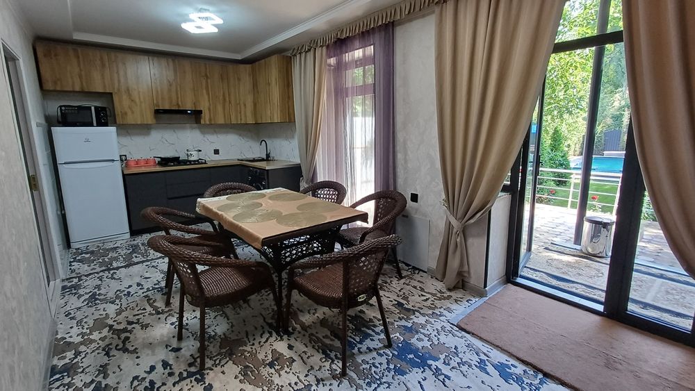 Дача в Чимгане Ойлави