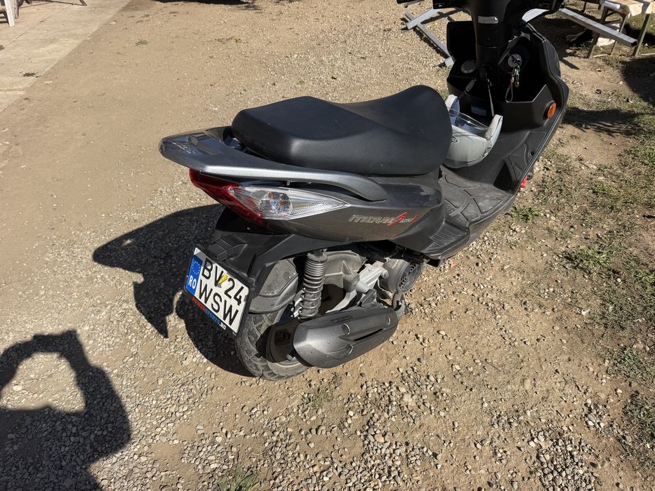 Vand scooter kymco movie s125