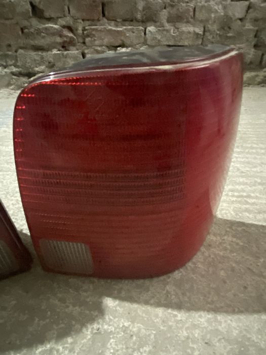 Продавам стопове за Passat B5