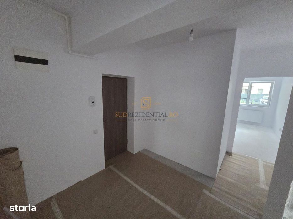 Apartament 3 camere cu curte proprie, aproape de metrou Berceni