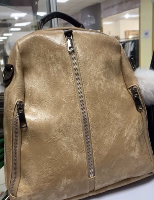 Продам сумки  срочно