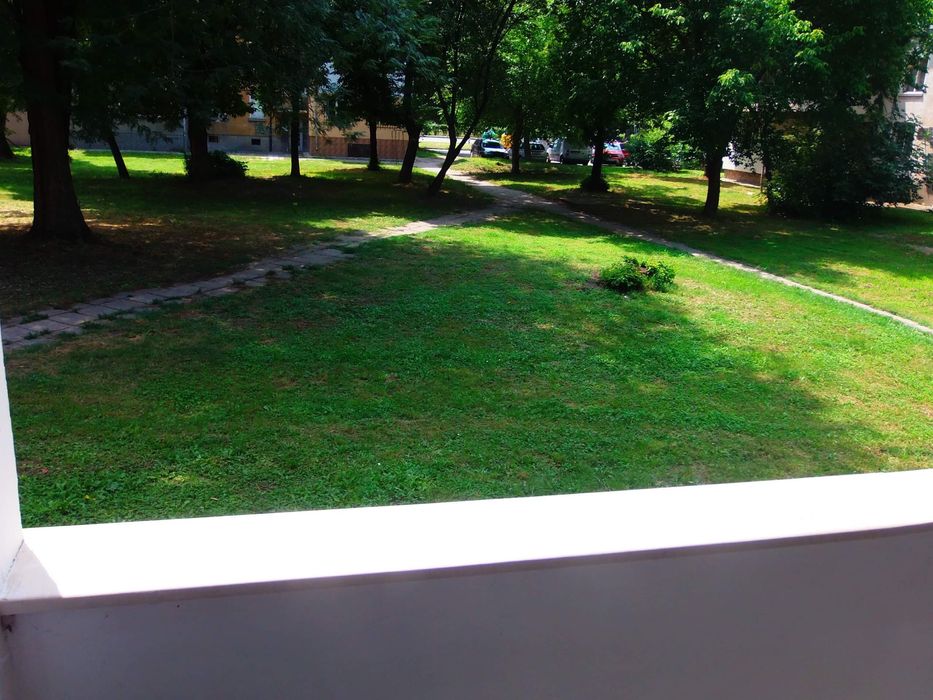 Краткосрочно наемане на апартаменти с безплатен паркинг