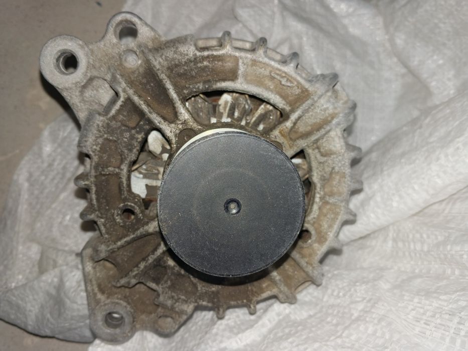 Генератор на Поло 2018 седан