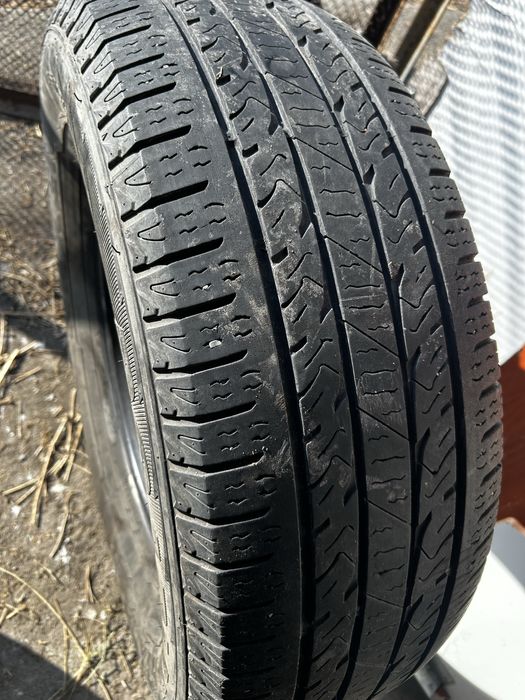 Продам резину летнюю для внедорожников