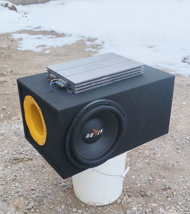 Сабвуфер с уселком мощный