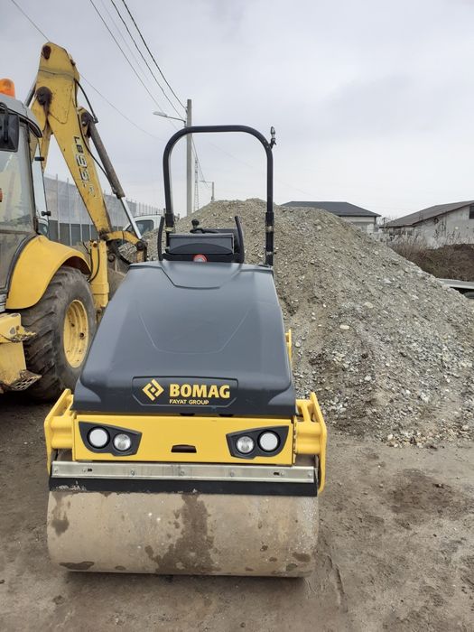 Închiriez  Cilindru compactor