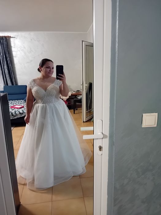 Vând rochie de mireasa