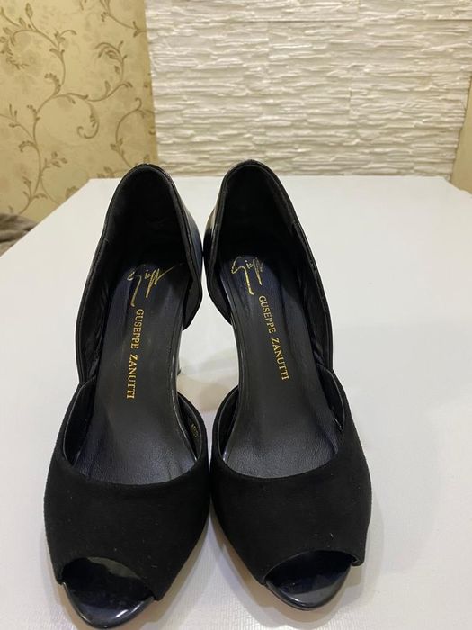 Продам красивые туфли