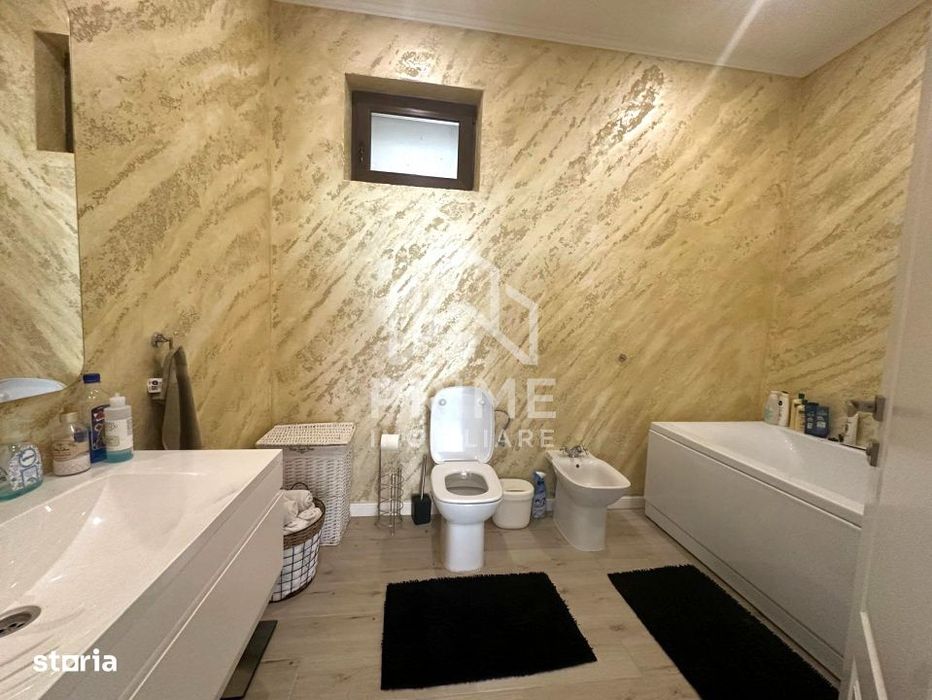 Casa complet renovata | Ultracentral | 4 camere | Teren 829 mp | Aiud