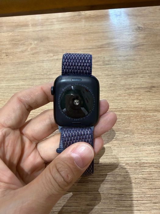 100% yumks ideal watch se 44mm 2022 32gb apple iwatch