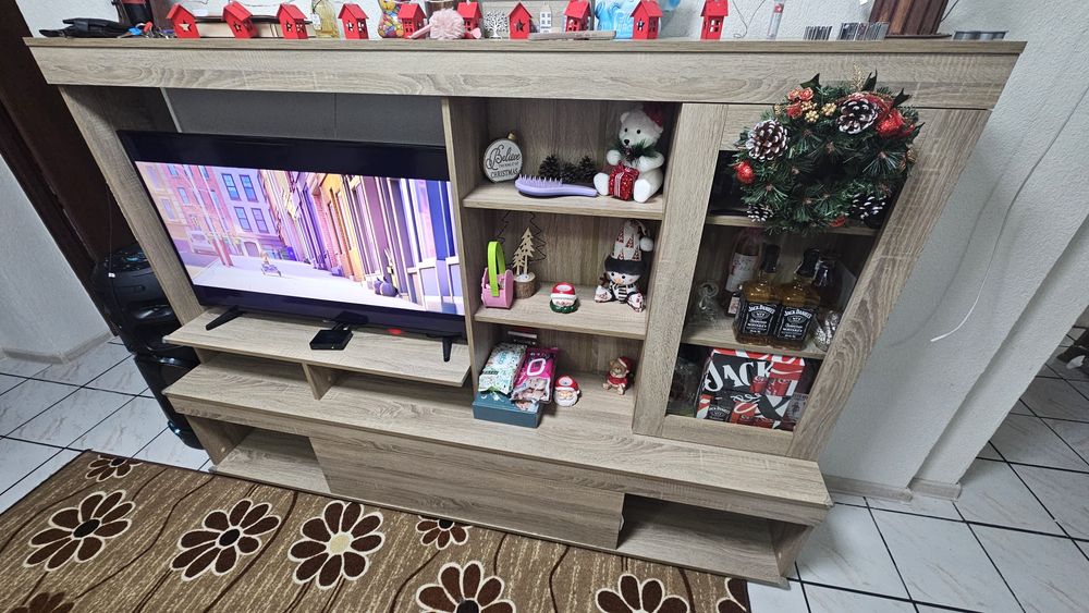 Холна Секция Масивна