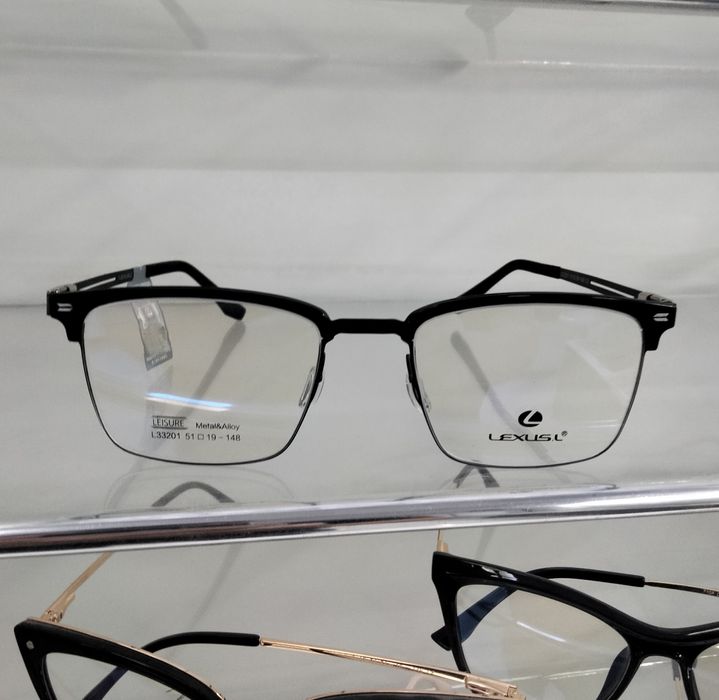 Очки Сатылады, Көз тексеріп береміз.