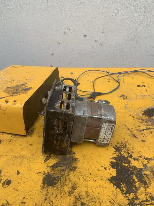 Vand centrala cugazeificare junkers functionala sau pt piese ventilator de rezerva