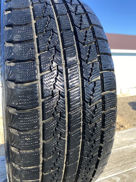 Покрышка 215/55 r17