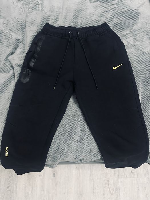 двойка Nike nocta