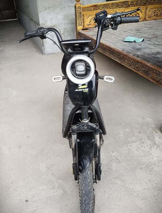 Скутер Сотилади СОРЧНО