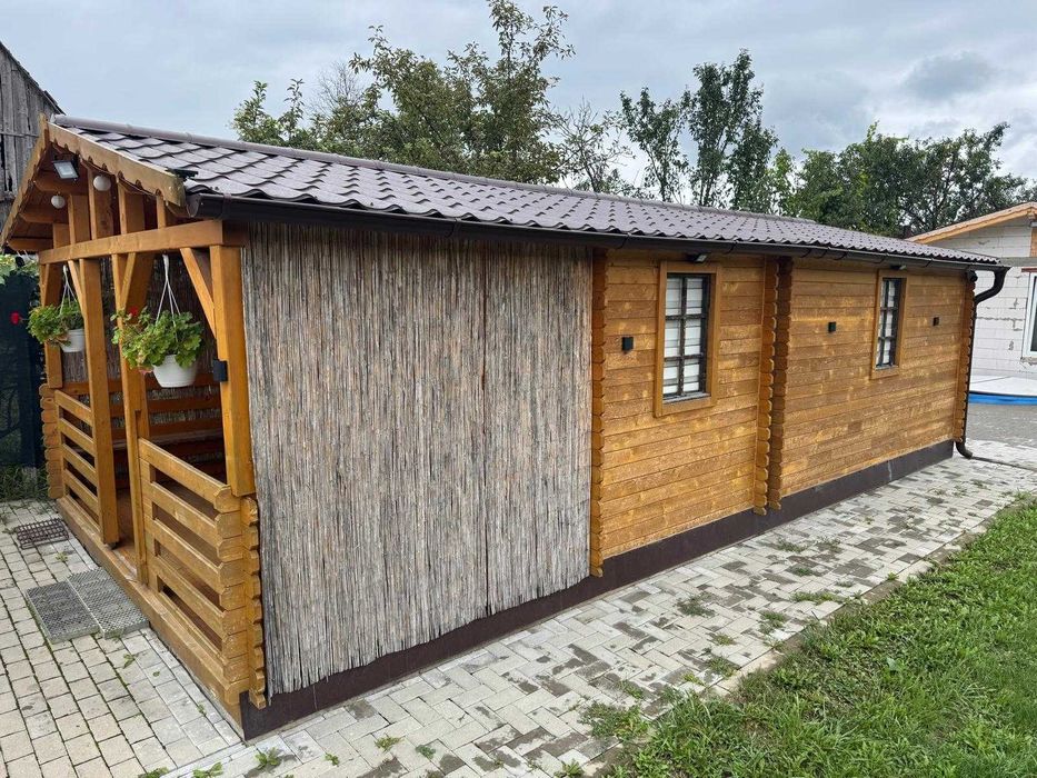 Casa de lemn 8x4 metri cu terasa acoperita, cu ECHIPAMENT COMPLET