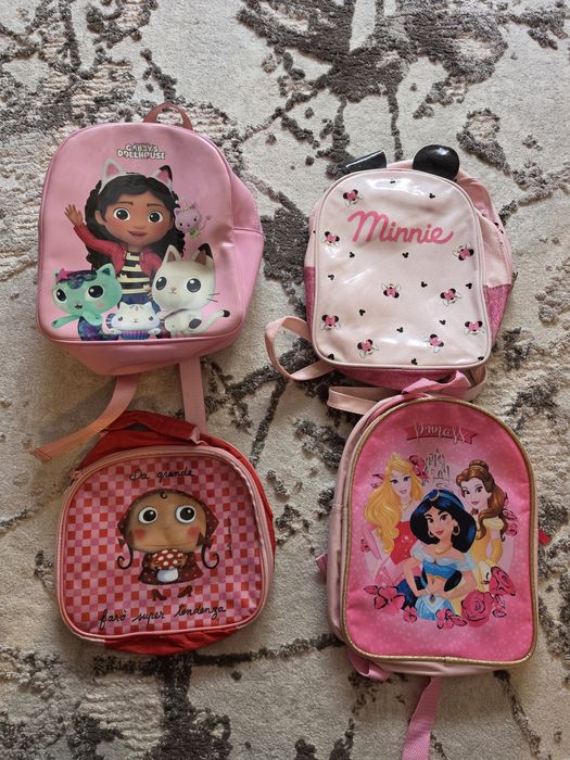 Lot rucsace fetite gradinita si nu numai