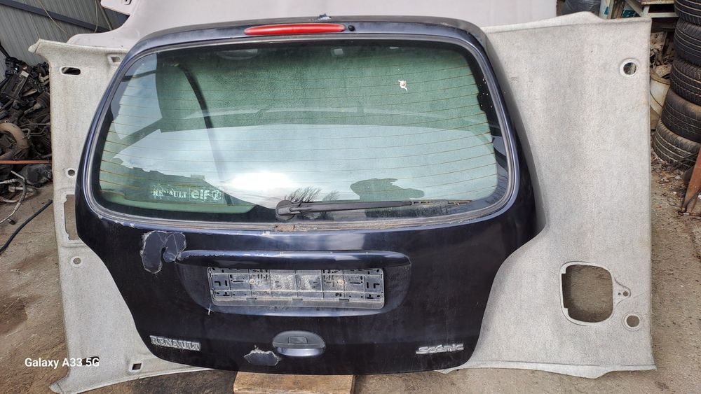 Заден Капак Задна Врата Рено Сценик 2 Renault Scenic 2