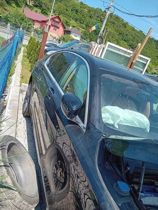 Usa dezechipata BMW Seria 7 G11 2018