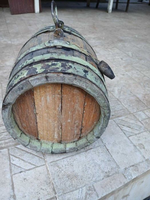 Старо дървено буре