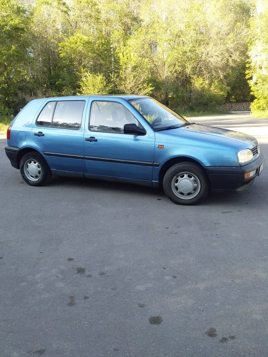 Продам автомобиль Гольф 3