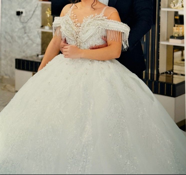 Сватбена рокля+воал+бижута+корона